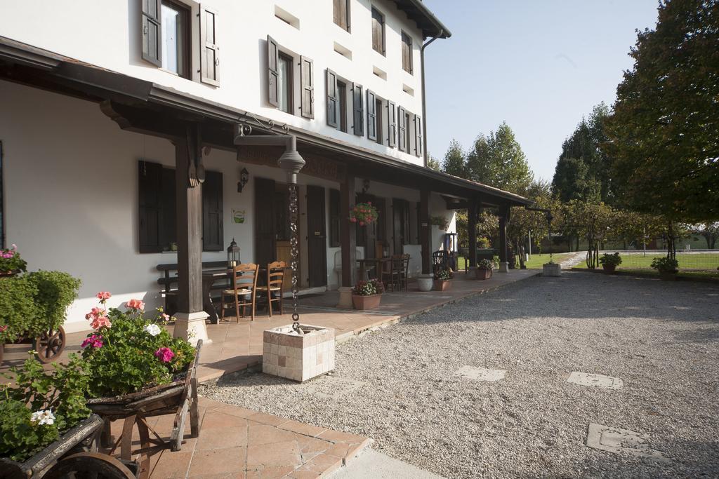 La Pioppa Agriturismo Sacile Eksteriør bilde