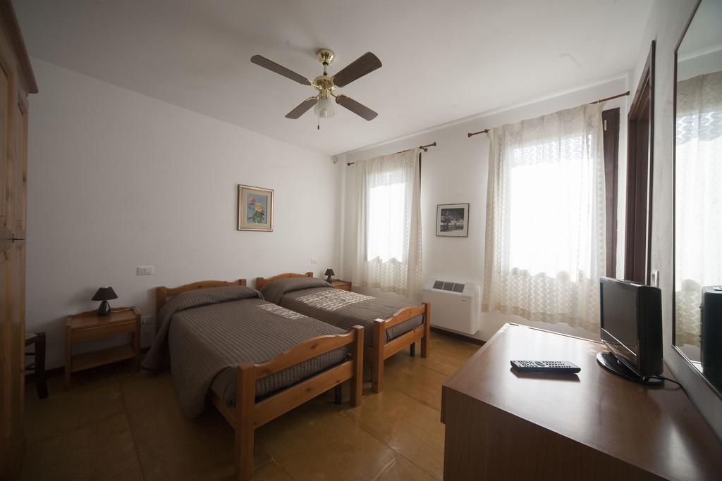 La Pioppa Agriturismo Sacile Rom bilde