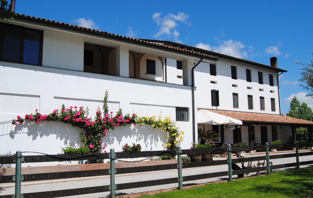 La Pioppa Agriturismo Sacile Eksteriør bilde