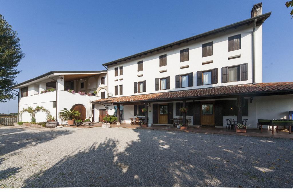 La Pioppa Agriturismo Sacile Eksteriør bilde