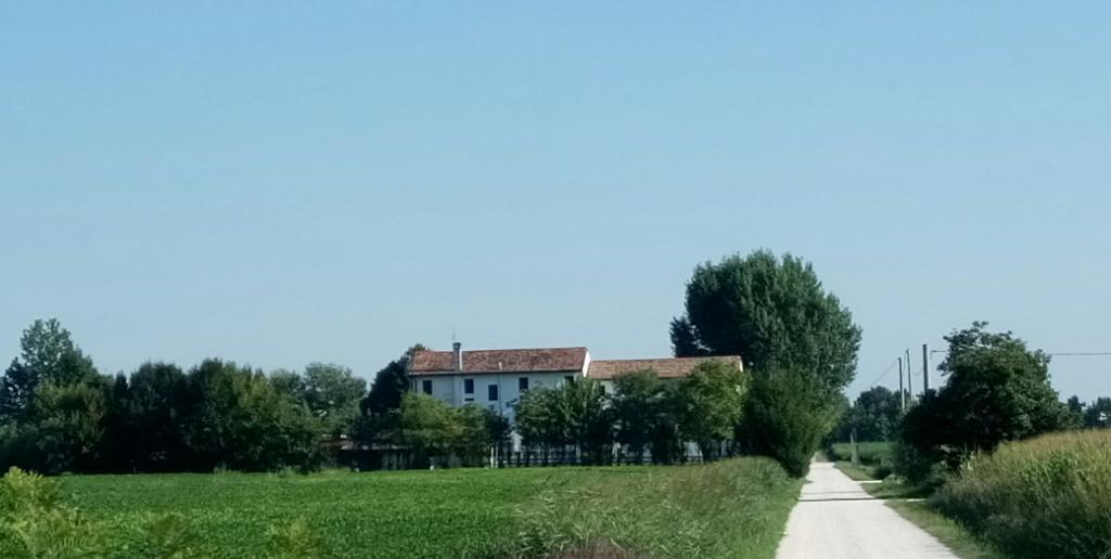 La Pioppa Agriturismo Sacile Eksteriør bilde